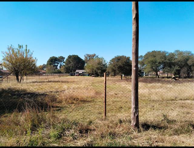 1,107M² VACANT LAND FOR SALE IN RIVERSDALE